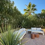 Amarilla 4 Bed 3 Bath Private Pool
