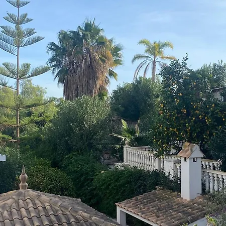 Amarilla 4 Bed 3 Bath Private Pool بيت للعطل