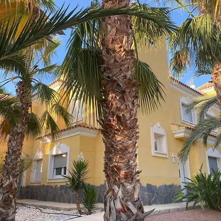 Amarilla 4 Bed 3 Bath Private Pool El Campello