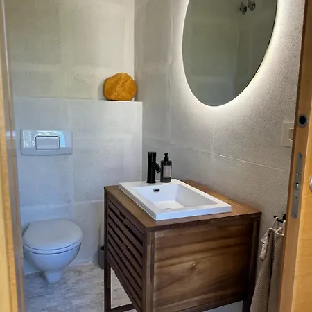 Amarilla 4 Bed 3 Bath Private Pool بيت للعطل إل كامبيلو